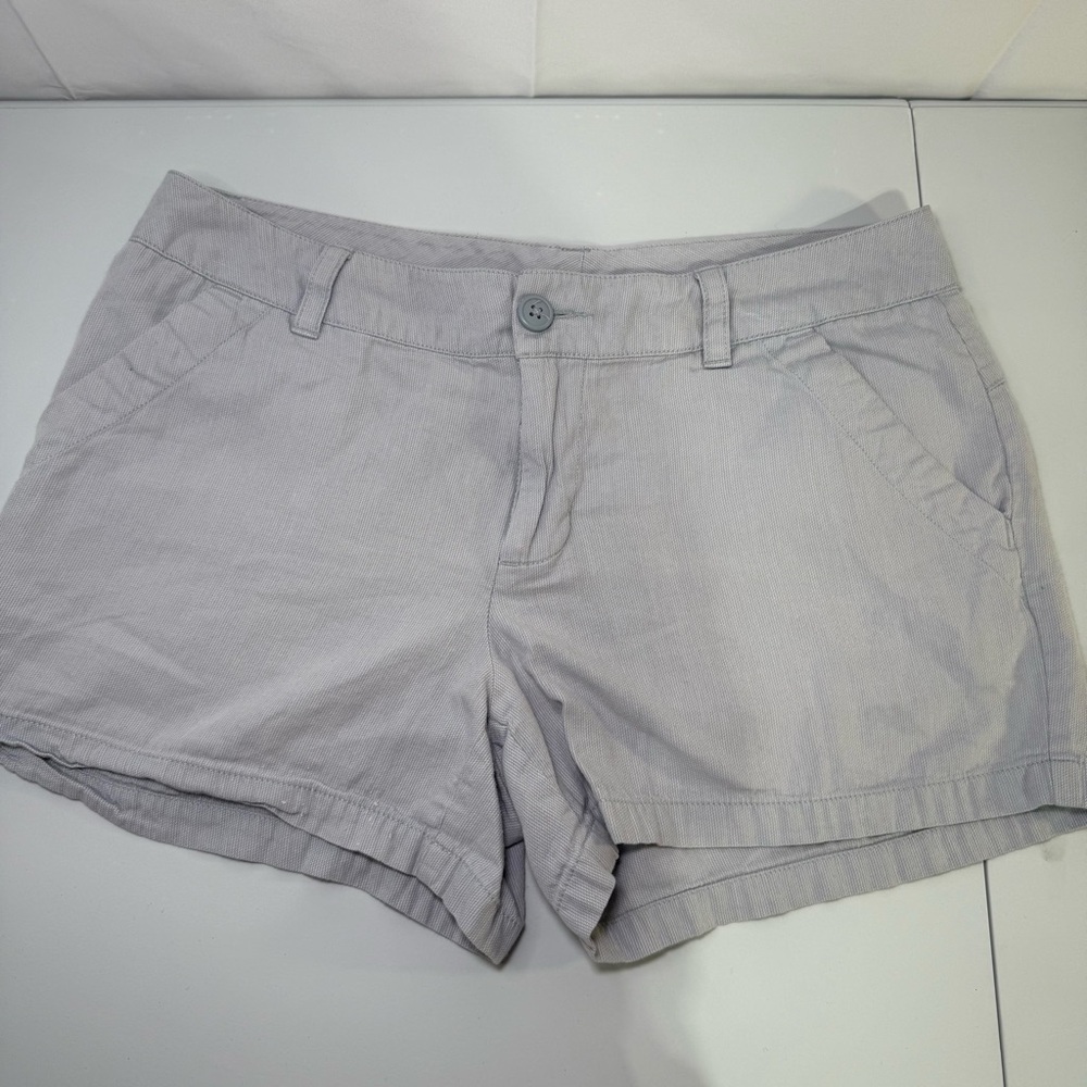 Columbia Women's‎ Gray Chino Shorts Size 10 Casual Summer Cotton